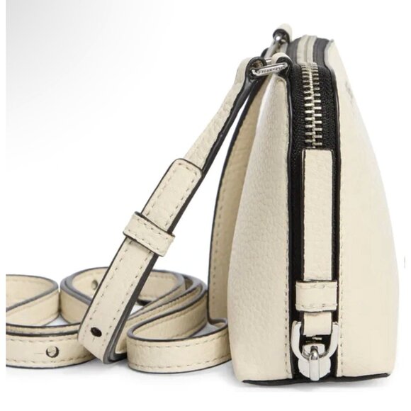 New Marc Jacobs Small Crossbody Pouch Pebble Leather Marshmallow - Picture 3 of 6